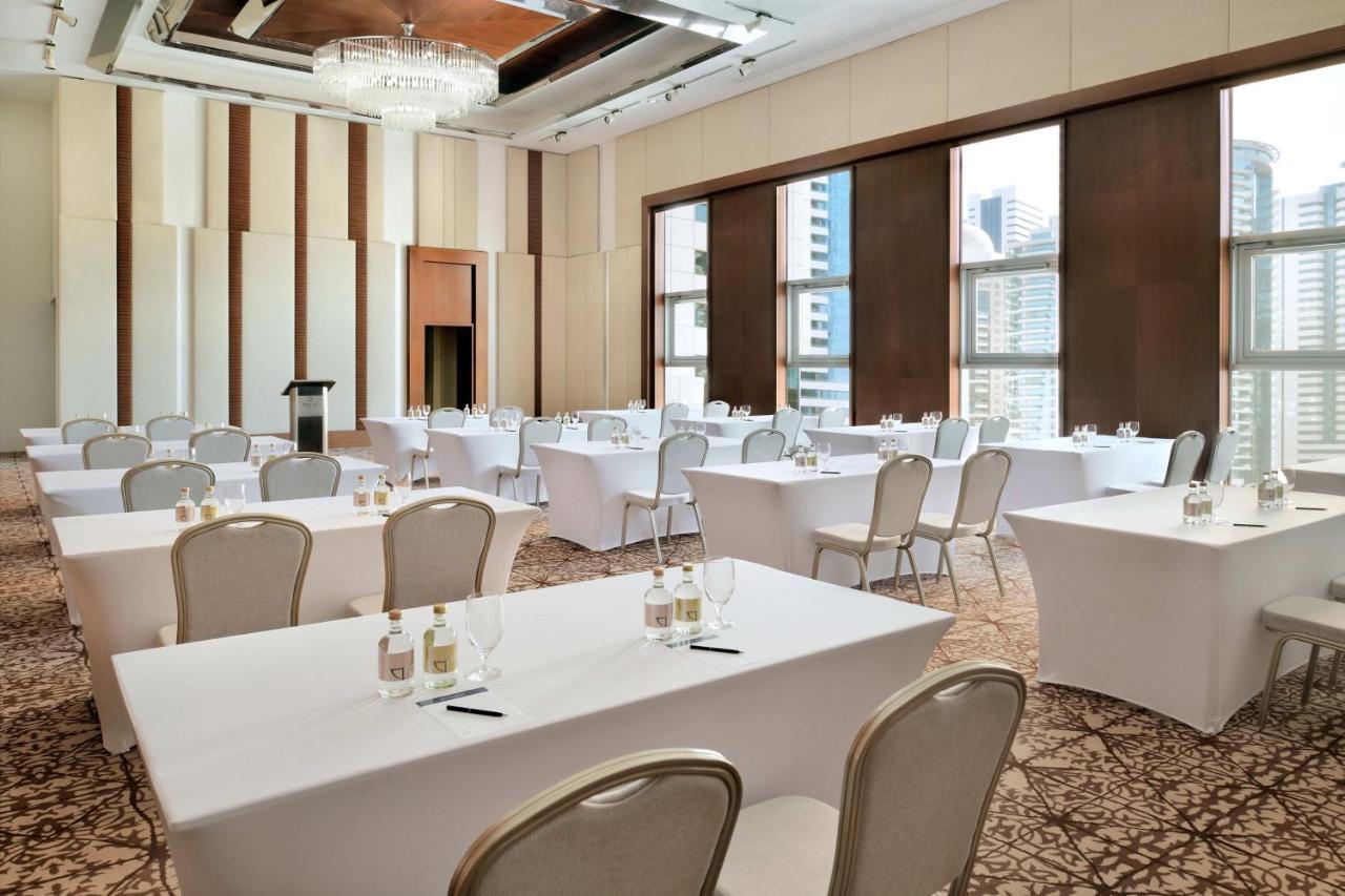 Delta Hotels By Marriott City Center Doha Exterior foto Meeting room