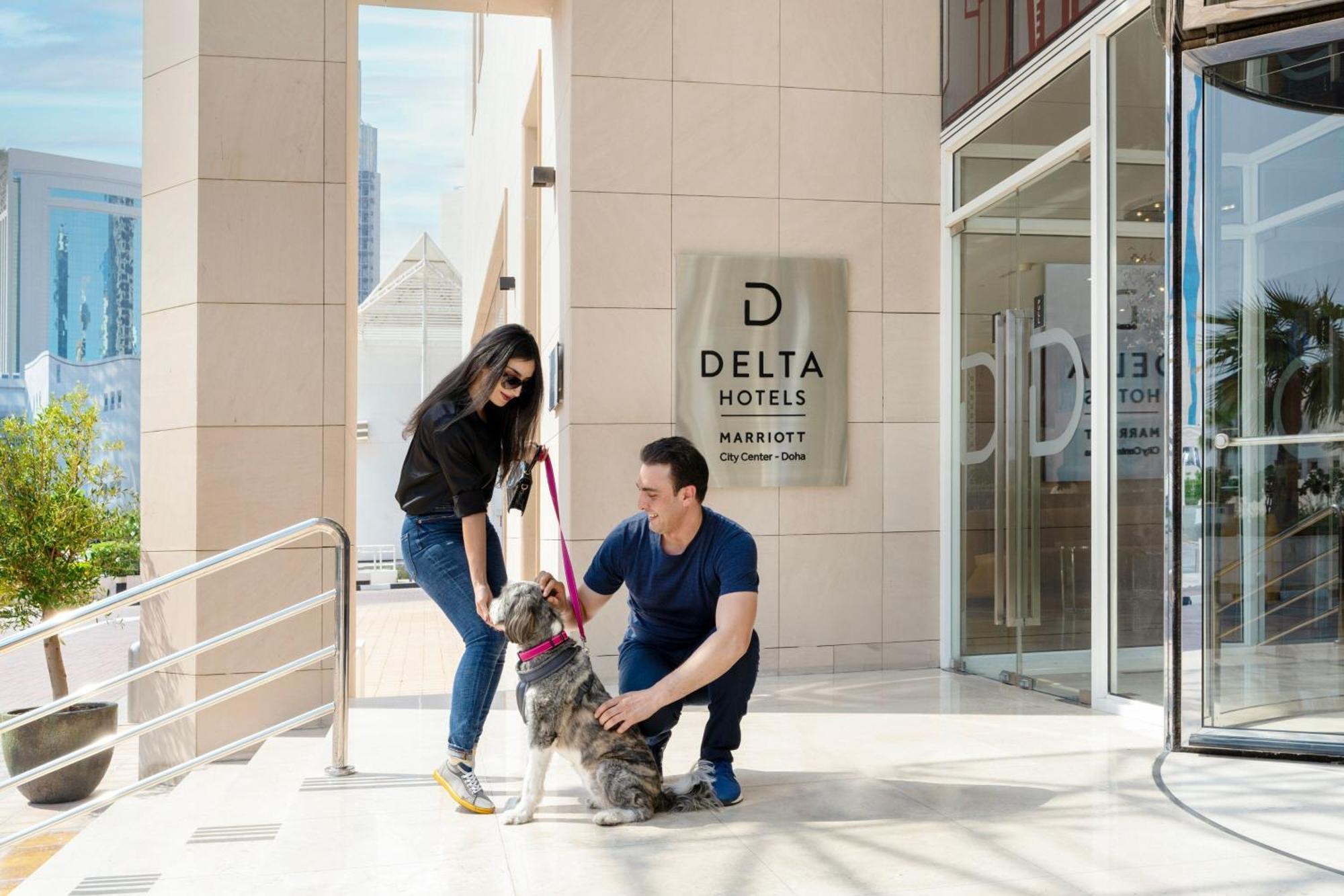 Delta Hotels By Marriott City Center Doha Exterior foto Pet Friendly Hotel